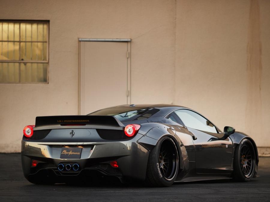  Ferrari 458 Italia by LB Performance 2013 года  (фото 4 из 6)